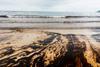 A picture of an oil spill in the ocean