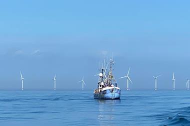 Fishing-vessel-and-wind-turbines