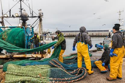 image of fishermen at Peterhead