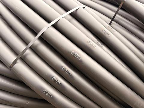 Mowi-branded-feedpipes