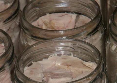 AZTI-Tecnalia has developed a new method of authenticating canned tuna. Credit: AZTI-Tecnalia