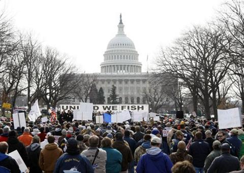 5,000 fishermen and representatives of the fishing industry United States rallied in front of Capitol Hill