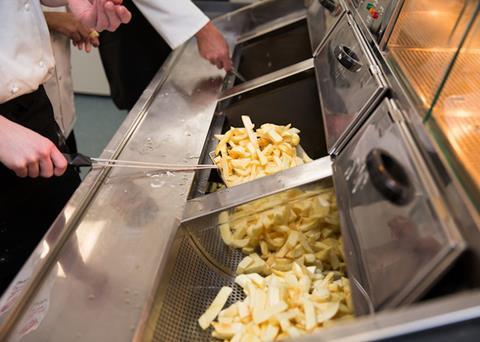 UK fryers’ federation advises shutdown