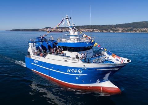 Nodosa delivers trawler/seiner Jannetje-Cornelis H-144
