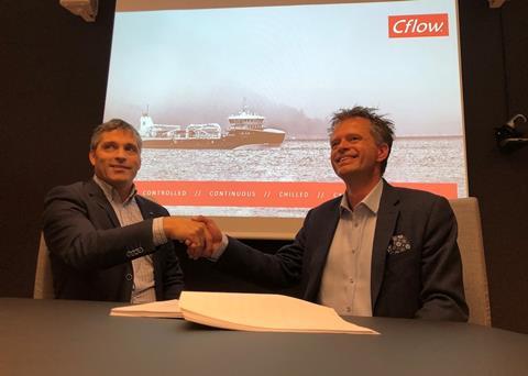 Cflow co-founder, Gunnar Hoff (l) with PG Flow Solutions CEO, Steve Paulsen Photo: Norvestor
