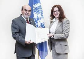 FAO Director-General, José Graziano da Silva, and Cuban Ambassador to the UN Agencies in Rome, Alba Soto Pimentel