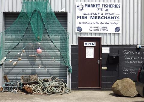 A proper ‘plaice’ to buy fish