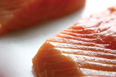 In April, the average export price of fresh whole salmon reached its highest average price in almost four years.
