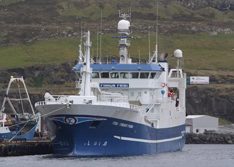 The EU, Norway and the Faroe Islands have signed a monitoring agreement of shared pelagic stocks