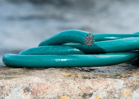 The Green Heavy Line