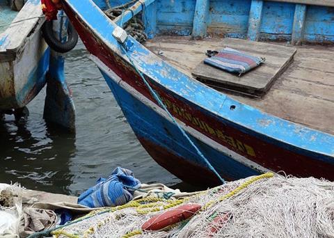 Sri Lanka has been given a red card for not sufficiently addressing IUU fishing. Credit: Adam Jones – Flickr/CC BY-SA 2.0/via Wikimedia Commons