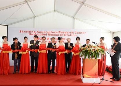 Skretting ARC officially opens its Hezhoubei Research Station in the Guangdong province, China. This new station becomes Skretting’s main research facility for shrimp and Asian fish species.