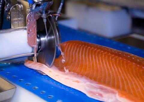 The ITM2 Trimming Robot calculates the most profitable cut configuration