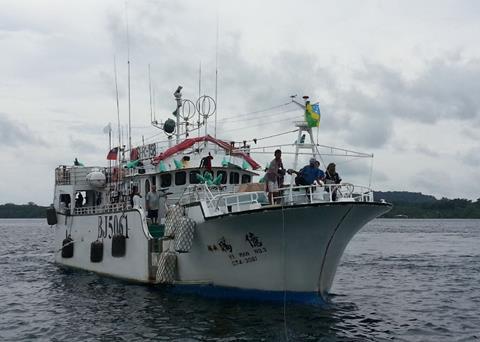 The Yi Man #3 pulling into Port in Noro. Photo: Malo Hosken