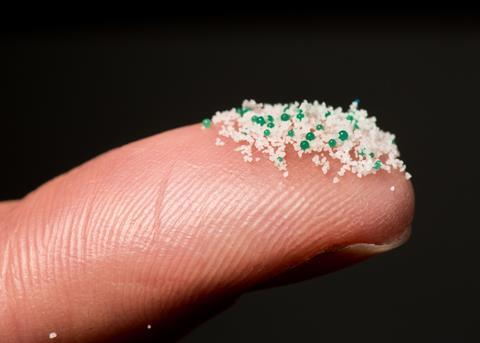 Several nations have already pledged to ban the use of microbeads. © Fred Dott / Greenpeace