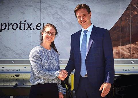 Skretting and Protix partner up Photo: Skretting