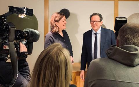 Attention from the media as incoming Minister of Fisheries and Aquaculture Svandís Svavarsdóttir takes over from Kristján Thór Júlíusson, who is stepping down from government. Photo: Atvinnuvega- og Nýsköpunarráðuneytið