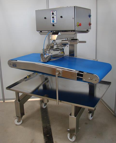 The EM 103