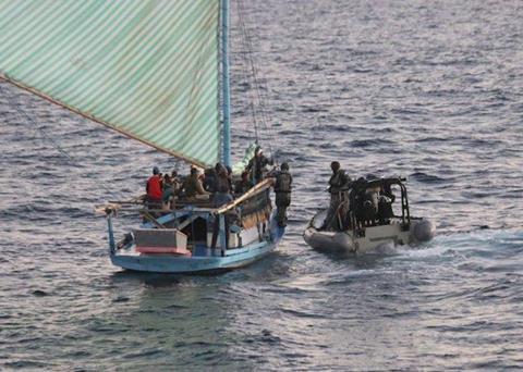 Australia fines Indonesian poachers