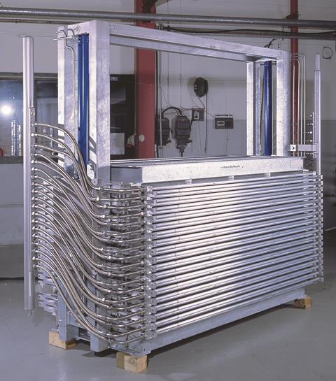 DSI horizontal plate freezer