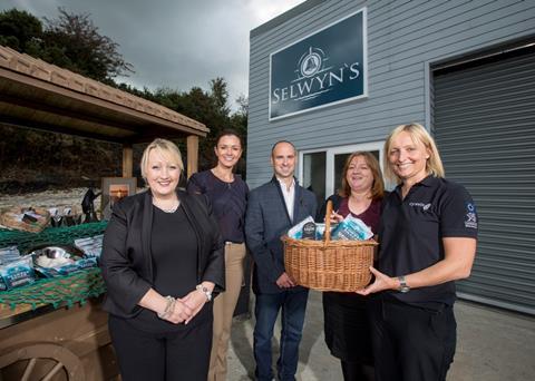 L-R: Rebecca Evans AM, Deputy Minister for Farming and Food; Kate Jones, Selwyn’s Seafood; Ashley Jones, Selwyn’s Seafood; Bethan Jones, Welsh Government; Lowri Edwards, Cywain