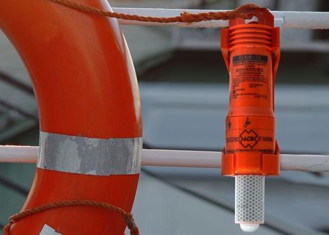 ACR Electronics new SM-3 automatic buoy marker light Photo: ACR Electronics