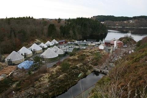 The Cat C32 ACERT is located at Salar Bruk