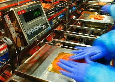 The production estaimtes for Marine Harvest for 2014 exceeds 400,000 tonnes. Photo: Morpol