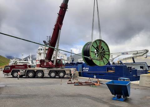 Longest Faroese fish farm power link
