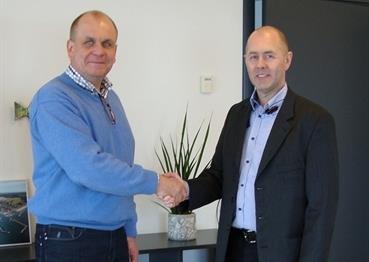 L-R: Lars Peter Jensen, Strandby Net and Hjalmar Petersen, Vónin