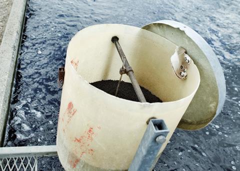 The high-tech and eco-friendly Model Trout Farms use water from boreholes rather than from watercourses. Consequently, the watercourse is free from obstacles such as dams and sluices, and wild fish can move freely to and from their breeding grou...